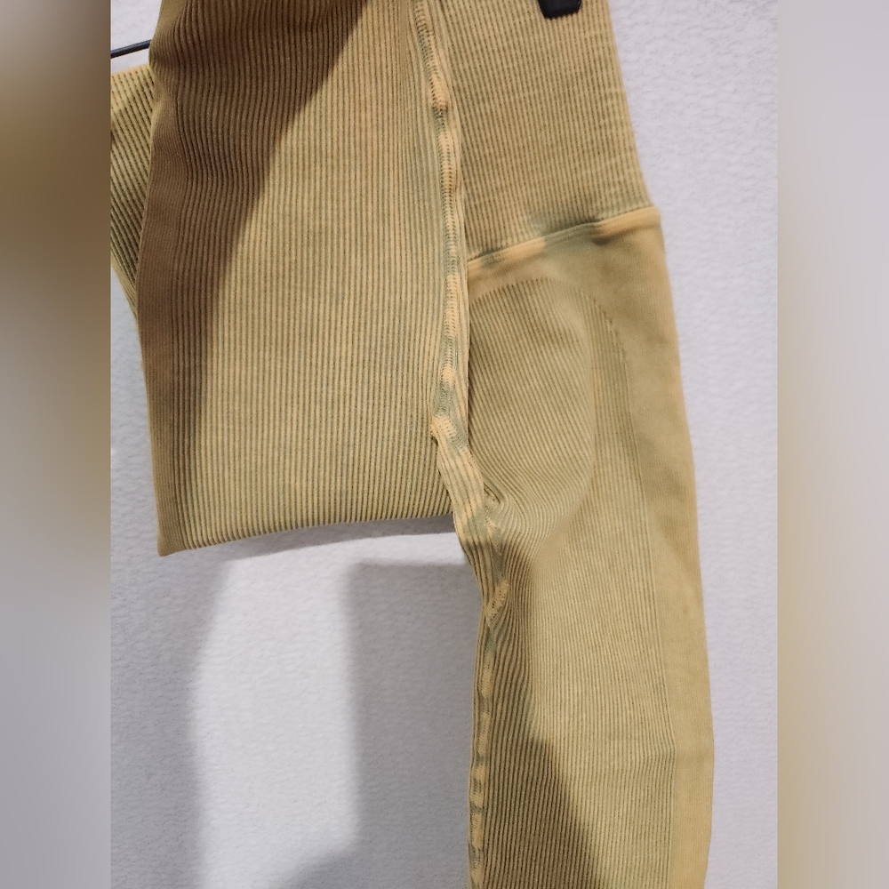 Free People Movement 7/8 Happiness Runs Ribbed Leggings Medium Sparkling Citrus - Picture 4 of 6